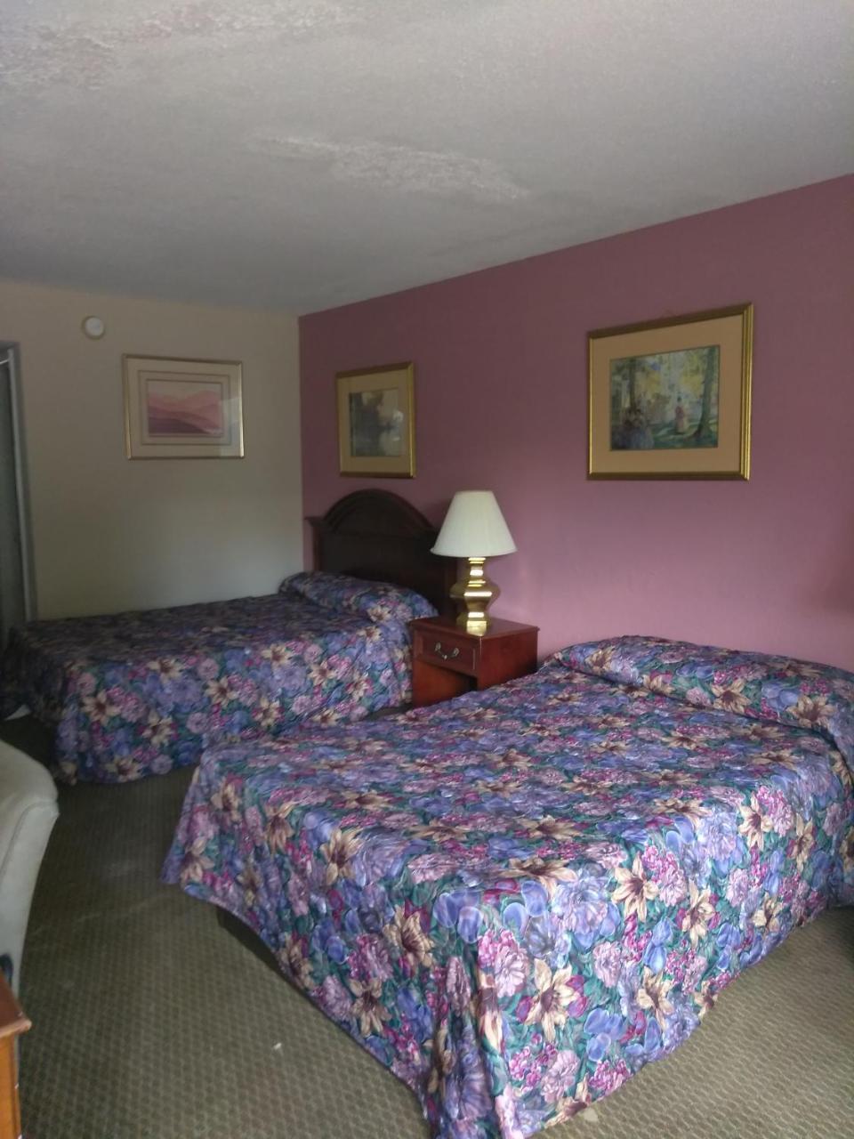 Regency Inn Fayetteville/Fort Bragg Bagian luar foto